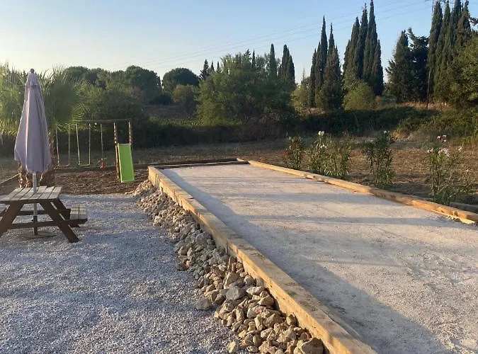 2p Avec Jacuzzi Sur Un Domaine De 3ha *